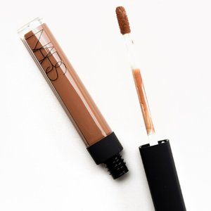 NARS Mini Radiant Creamy Concealer Hazelnut MD4